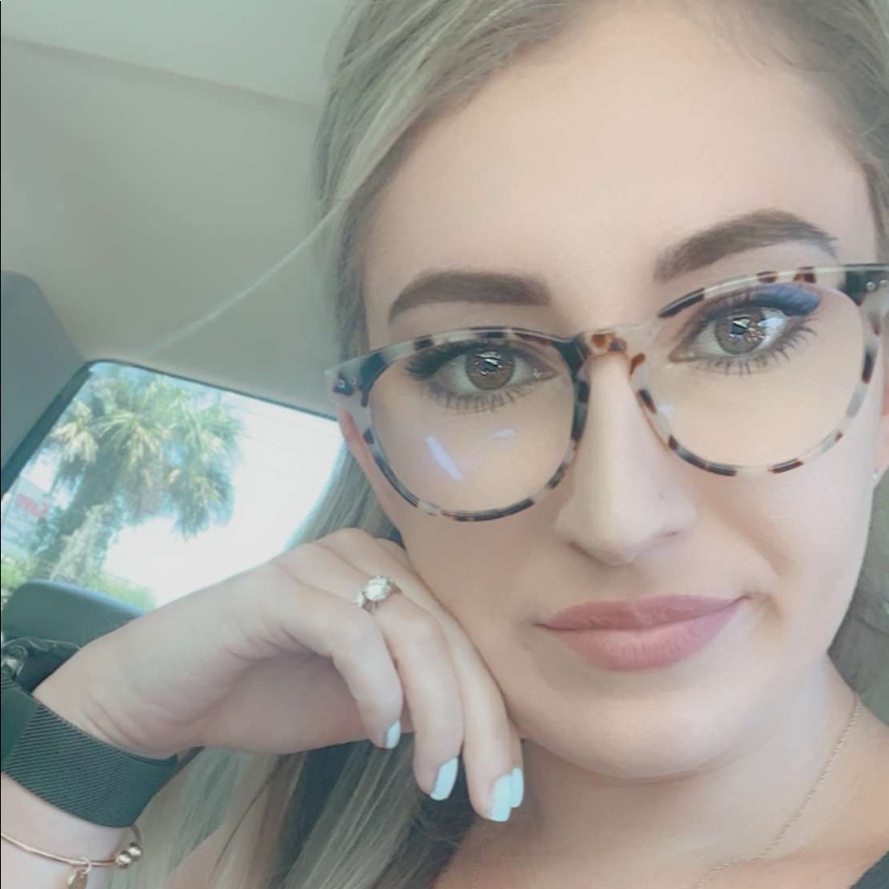 Meet your Posher, Ivana